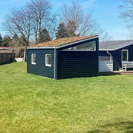 Hébergement de vacances 6 Person In Vaeggerlose-by Traum Bøtø By